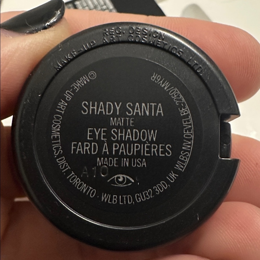 MAC SHADY SANTA eyeshadow NIB Matte - Picture 5 of 5